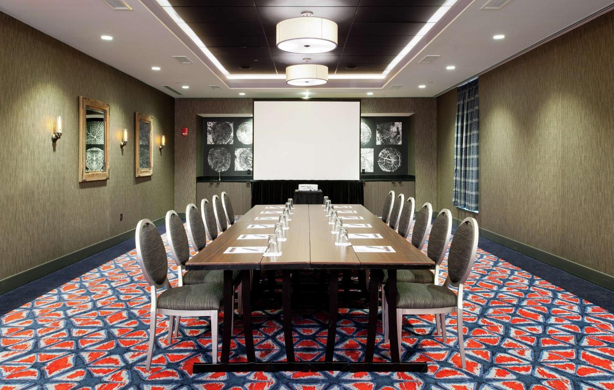 Hilton Garden Inn Pittsburgh Downtown Dış mekan fotoğraf